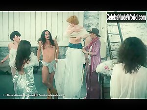 Therese Liotard in L'une chante, l'autre pas (1977) 15