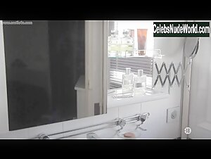 Tiffany Doll boobs , Brunette scene in Le baiser (2014) 9