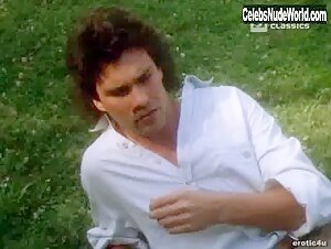 Valentine Demy Explicit , boobs in Pomeriggio caldo (1987) 2