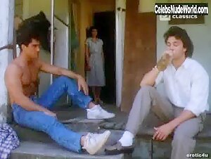 Valentine Demy Gets Undressed , Lingerie in Pomeriggio caldo (1987) 2