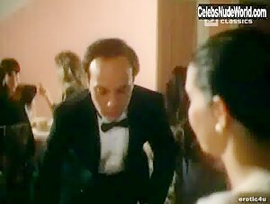 Valentine Demy Flasing , Pussy in Pomeriggio caldo (1987) 10