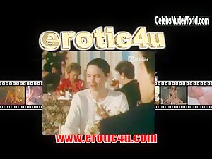 Valentine Demy Flasing , Pussy in Pomeriggio caldo (1987) 2