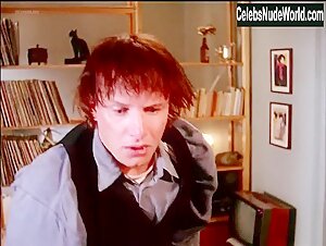 Tone Beate Mostraum in En mann ma gjore det han ma (1996) 13
