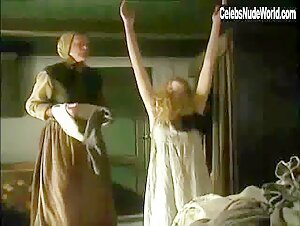 Trine Dyrholm in Cecilia (1991) 5
