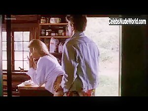 Trine Dyrholm in De storste helte (1996) 16