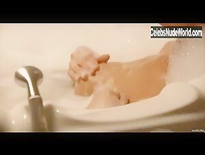 Tyler Faith Bathtub , boobs in Carnal Cravings (2006) 5