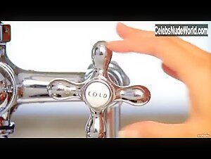 Tyran Richard Bathtub , Explicit in Playboy Video Playmate Calendar 2009 (2008) 3