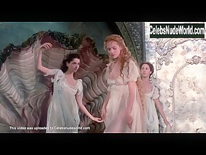 Uma Thurman Costume , Cleavage in Adventures of Baron Munchausen (1988)