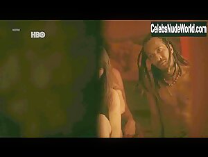 Unknown Girls boobs , nude scene in A Vida Secreta dos Casais (series) (2017) 12