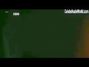 Unknown Girls boobs , nude scene in A Vida Secreta dos Casais (series) (2017) 18