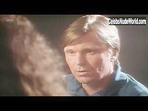 Unknown Girls in Ameriikan raitti (1990) 12