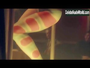 Unknown Girls in Aquarius (series) (2015) 7