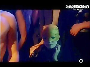 Unknown Girl ontop , threesome in Etranges exhibitions (2002) 14