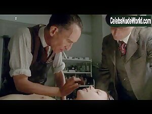 Unknown Girl in Boardwalk Empire (series) (2010) 8