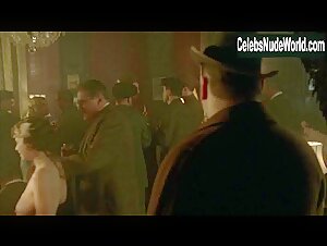 Unknown Girls in Boardwalk Empire (series) (2010) 6