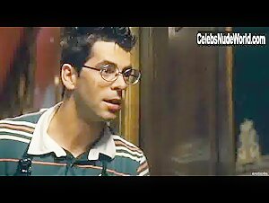 Unknown Girls Threesome , nude in Canciones de amor en Lolita's Club (2007)  4