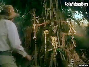 Unknown Girls in Cannibal Women in the Avocado Jungle of Death (1989) 16