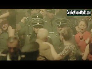 Mariya Semyonova in Der Untergang (2004) 12