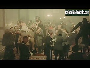 Mariya Semyonova in Der Untergang (2004) 9