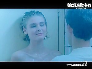 Unknown Girls in Emmanuelle au 7eme ciel (1993) 3