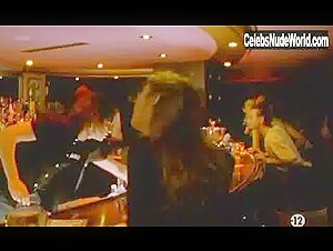 Vahina Giocante in Vivante (2002) 1