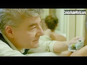 Valerie Kaprisky in Legitime violence (1982) 12