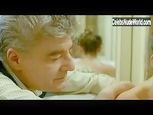 Valerie Kaprisky in Legitime violence (1982) 9