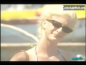 Valerie Pronovost Outdoor , Hot in Island Rhythms (2003) 1