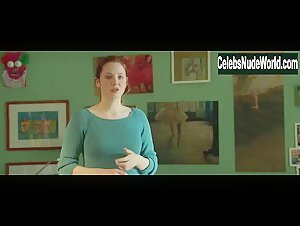 Roisin O'Donovan in Vivere (2019) 4