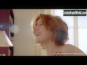 Valeria Bruni Tedeschi in Ah! Si j'etais riche (2002) 11