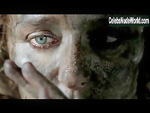 Valeria Golino in Greenpeace - The Fashion Duel (2013) 8