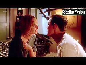 Valeria Golino in Spanish Judges (2000) 19