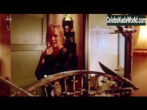 Valeria Golino in Spanish Judges (2000) 8