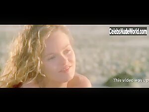 Vanessa Paradis in Elisa (1995) 5