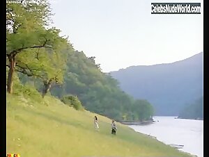 Vanessa Paradis Outdoor , Sexy Dress in Noce blanche (1989) 1