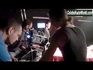 Veronique Picciotto in Suivez la fleche backstage video 13