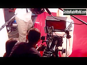 Veronique Picciotto in Suivez la fleche backstage video 4