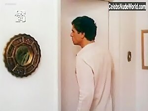 Vera Fischer in Perdoa-me Por Me Traires (1980) 2