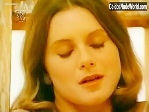 Vera Fischer in Perdoa-me Por Me Traires (1980) 9