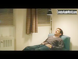 Veronica Echegui in Me estas matando Susana (2016) 2