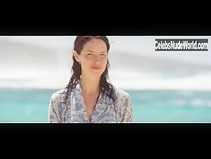Victoria Hill in December Boys (2007) 1