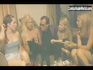 Victoria Silvstedt Cleavage , Blonde in Ivansxtc (2000) 4