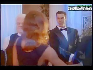 Victoria Silvstedt in Playboy: Playmates Bustin' Out (2000) 7