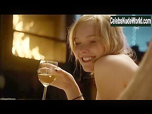 Viktoria Winge in Lilyhammer (series) (2012) 10