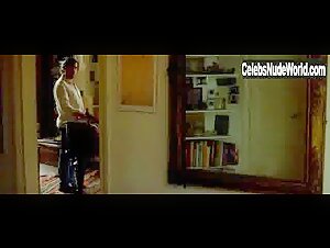 Vimala Pons in J'aurais pu etre une pute (2011) 13