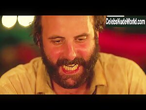 Vimala Pons in La loi de la jungle (2016) 2