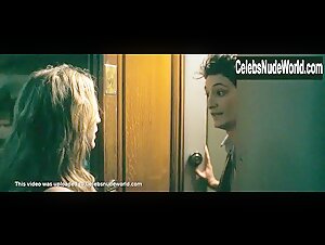 Virginie Efira Cleavage , Blonde in 20 ans d'ecart (2013) 4