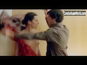 Virginie Ledoyen in Un baiser s'il vous plait (2007) 1
