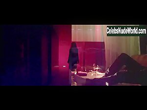 Virginie Ledoyen in Enrages (2015) 18