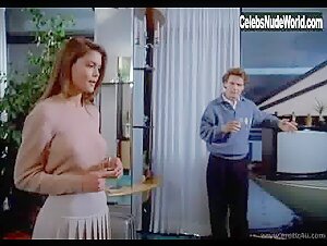 Vittoria Belvedere Sexy Dress , Nipple in Graffiante desiderio (1993) 13
